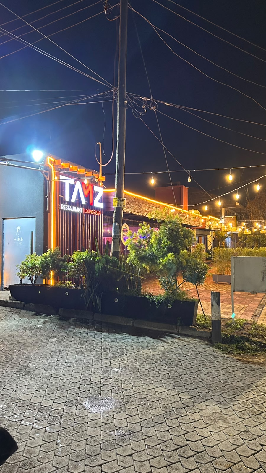 TAMZ Bar and Restaurant
